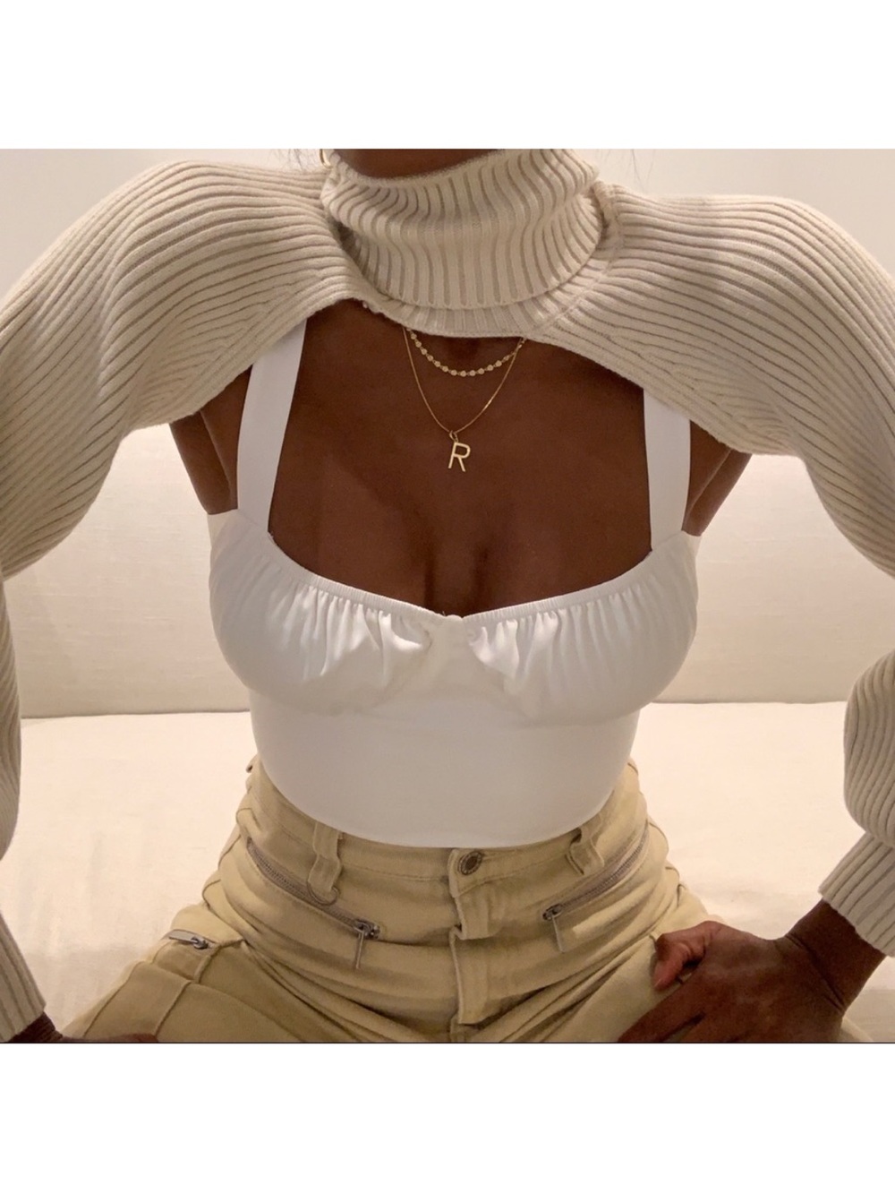 Zara Arm Warmer / Turtleneck
Sleeve Scarf